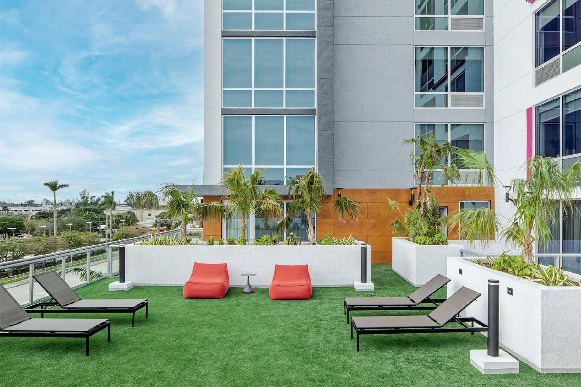 Aloft Fort Lauderdale Airport & Cruise Port Eksteriør billede